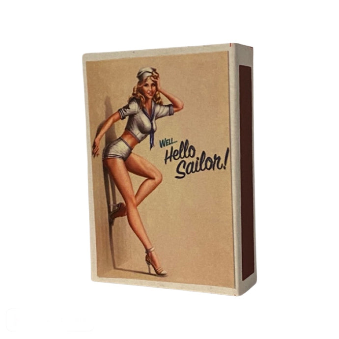 Vintage Matchbox with Matches - Paperclassic & co.